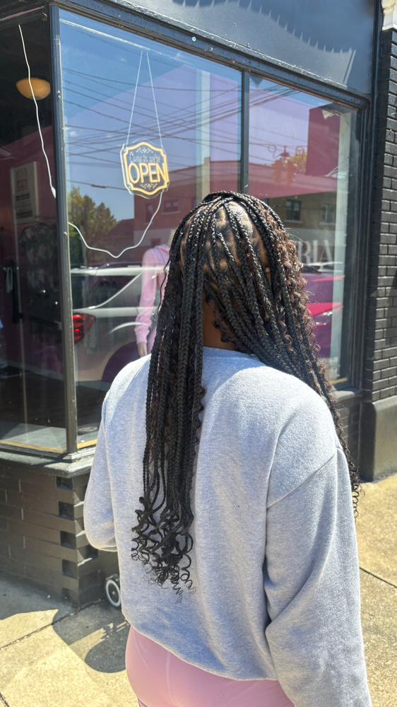 Medium BOHO Knotless