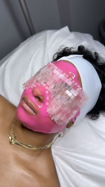 Relaxation Facial