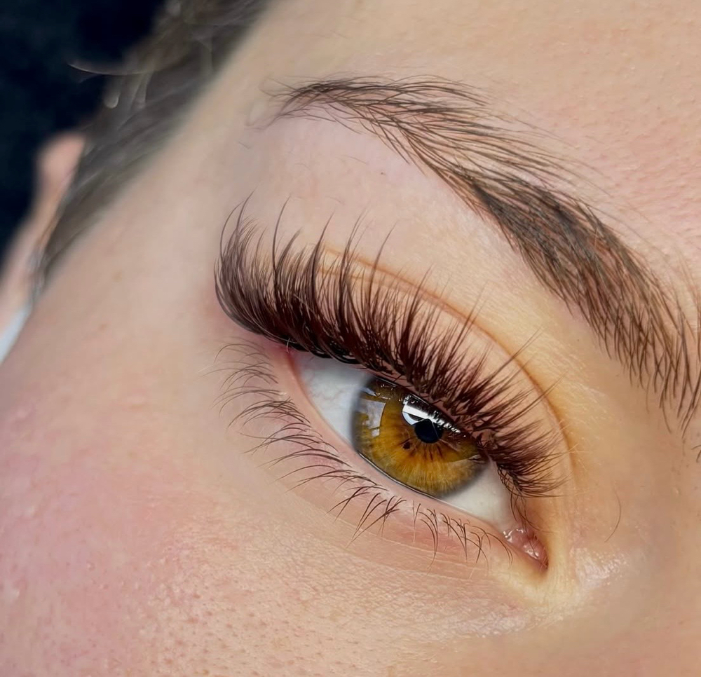Brown Lash Full Set at IMUA Studios LLC in Clovis, CA
