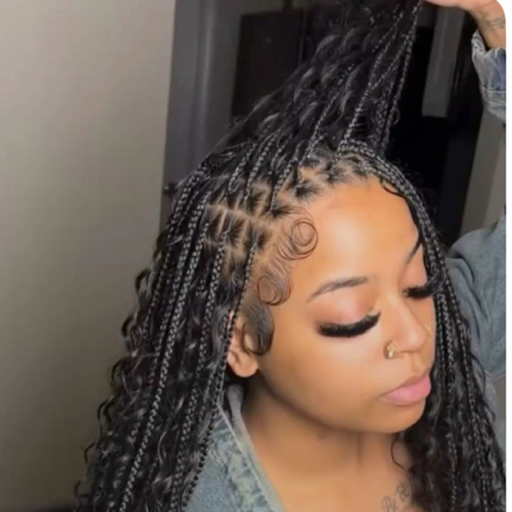 SMALL BOHO KNOTLESS 2.0 at Callidora Luxe Beauty LLC in Madison, AL