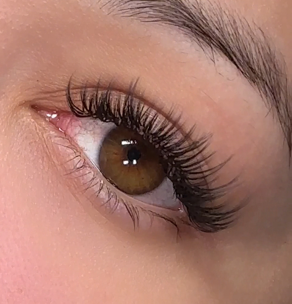 Wispy Galore at Lunna Studio in Rowlett, TX