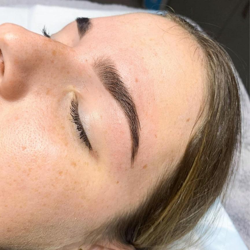 Brow Tint