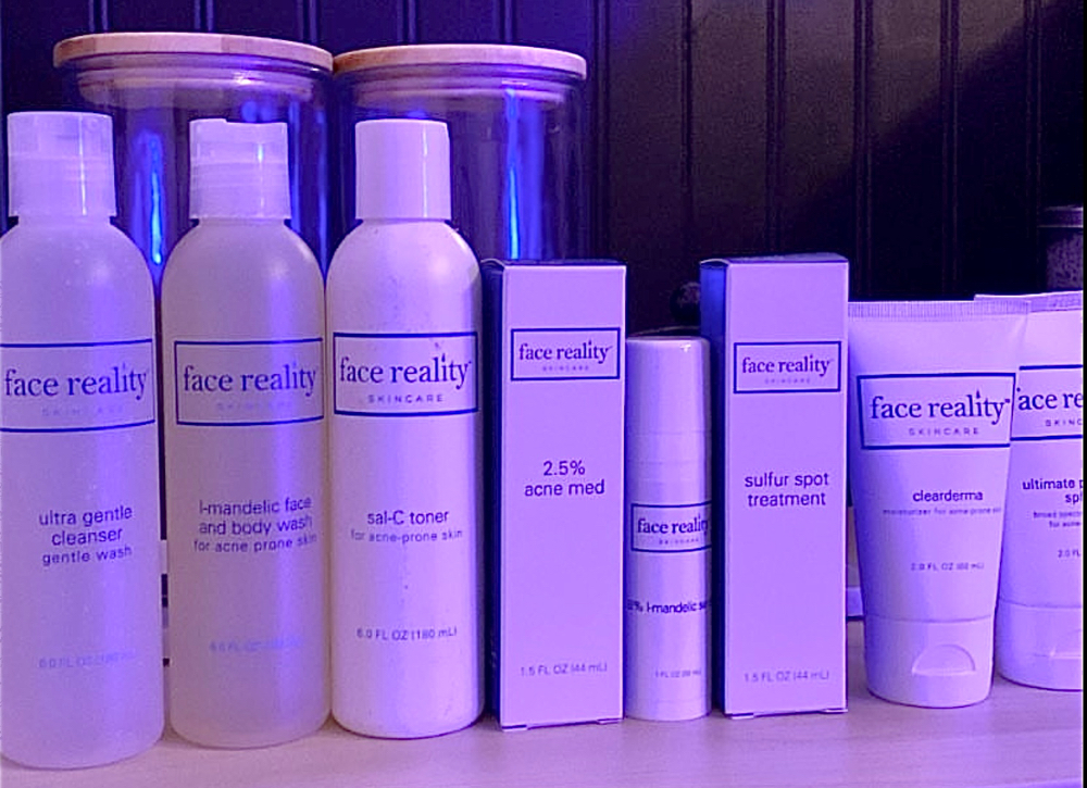 Acne Bootcamp: CONSULT + TREATMENT