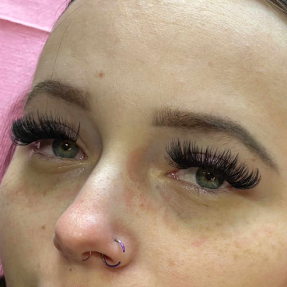 Cluster Lash Set at CDESTHETICS in McKinney, TX