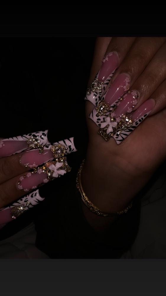 XL Nails