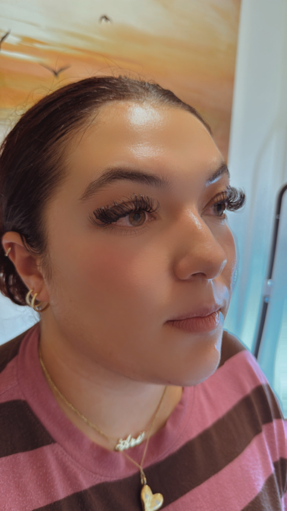 Lashes- volume fullset at Pamper Me Prettee Facials & Hair in Long Beach, CA