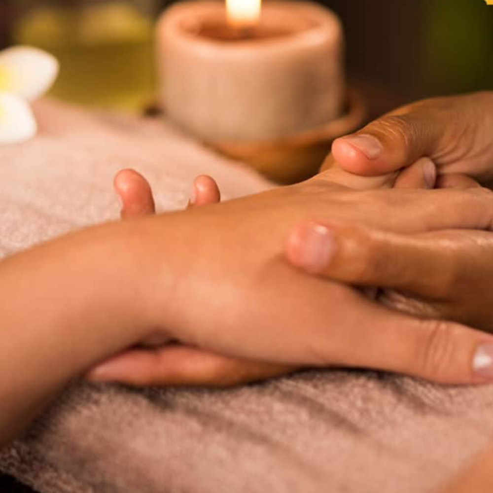 Aromatherapy Hand Massage at Sexc’s Spa N Boutique LLC in Lathrup Village, MI