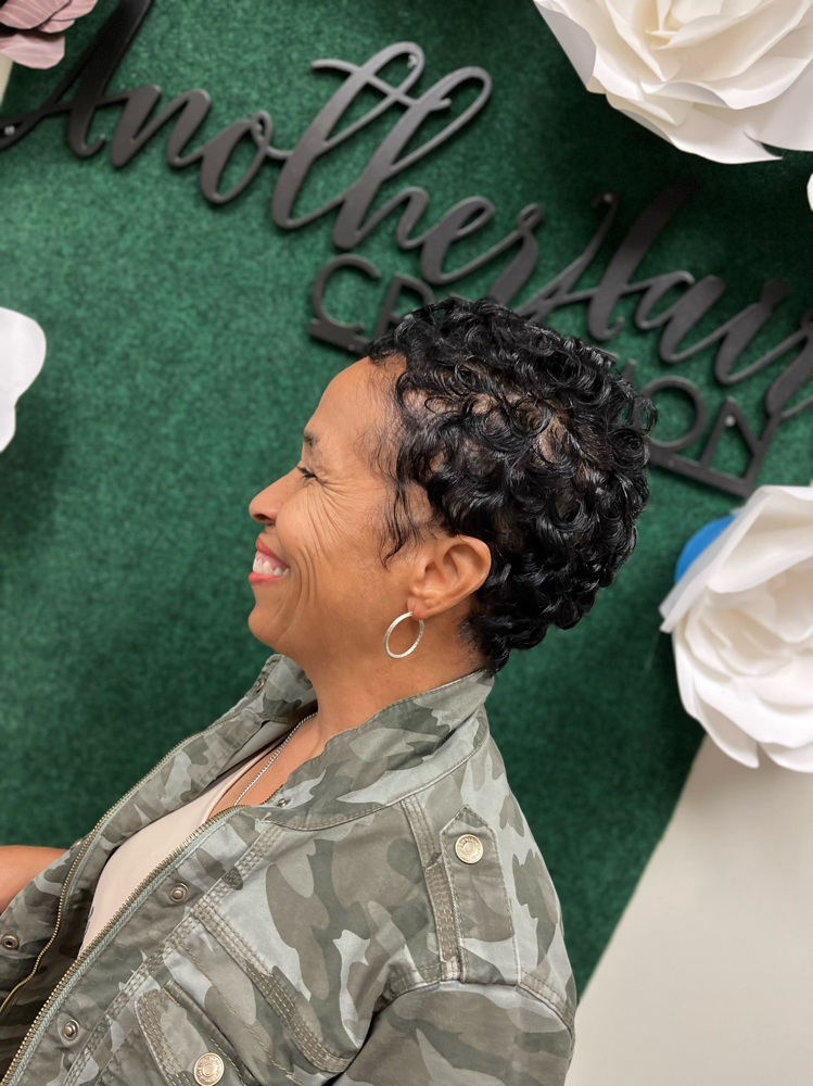 Taper Cut pixie Style (Flat Iron)