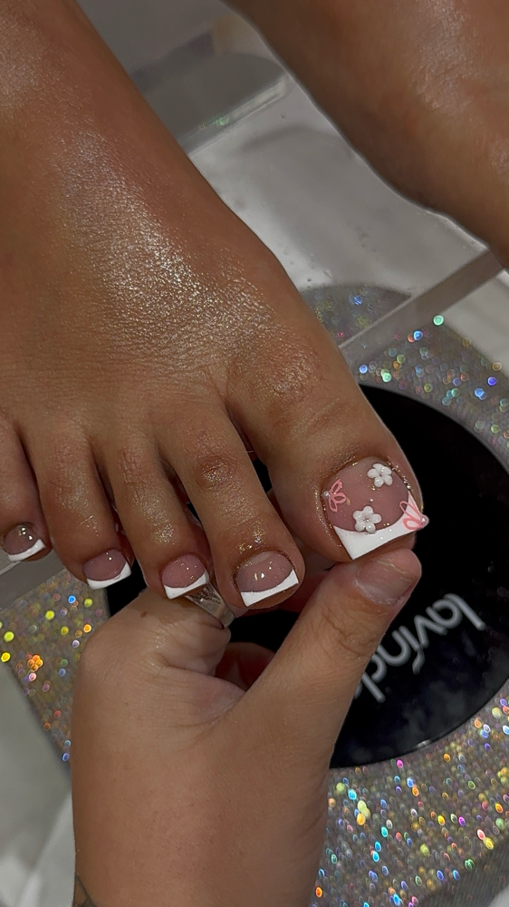 Pedicures at Blossomed Beauty Lounge in Hesperia, CA