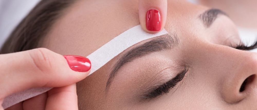 Eye Brow Wax at Lady Iridium Esthetics LLC