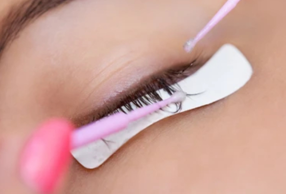 Lash Removal + Fresh Set (RAS)