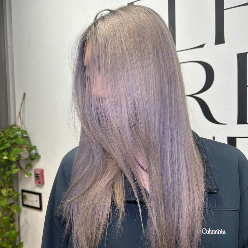 Full Head Of Lightener at Black Comb Society in Peoria, AZ