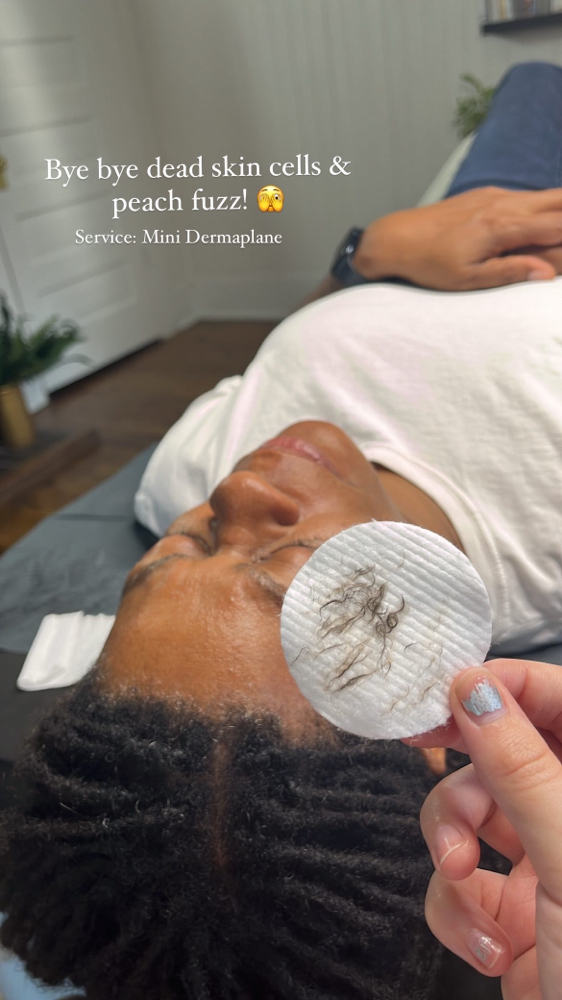Mini Dermaplane Facial
