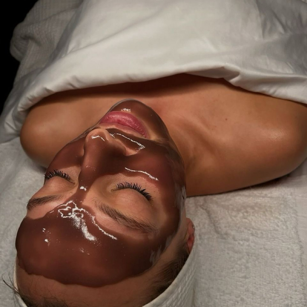 Tropical Berry Refresher Facial