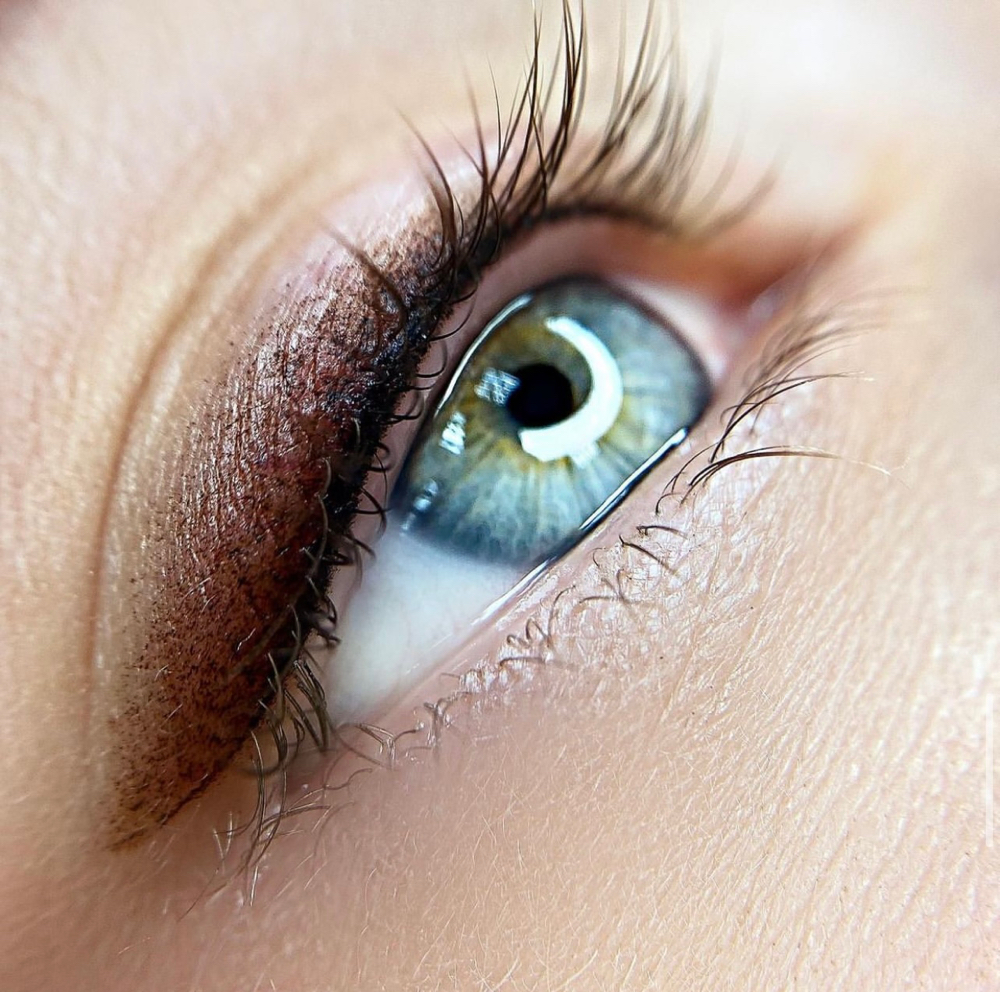 Eyeliner Yearly touch up