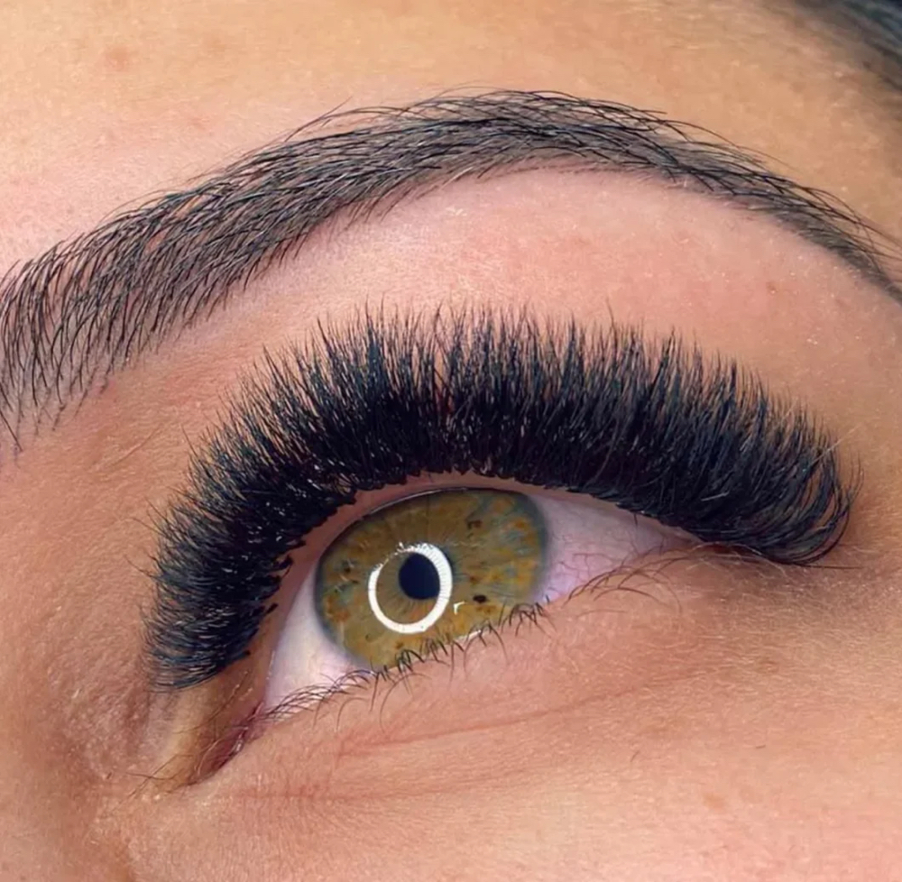 Mega Volume Eyelash Ext. Full Set