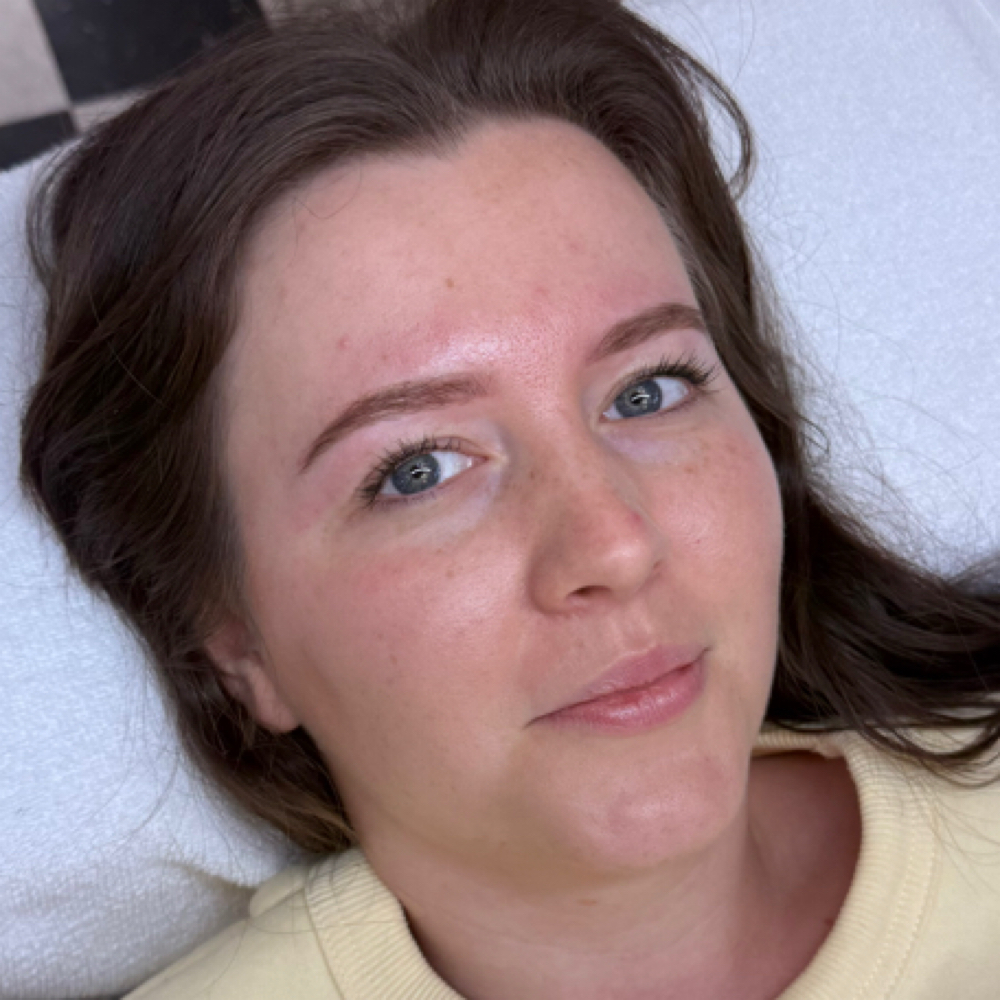 Brow Tint And Wax at Dangerfield Beauty Studio in Caldwell, ID