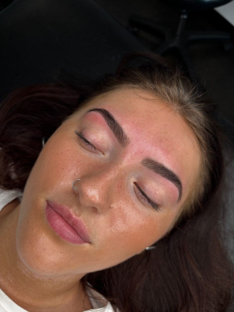 Brow Wax & Tint