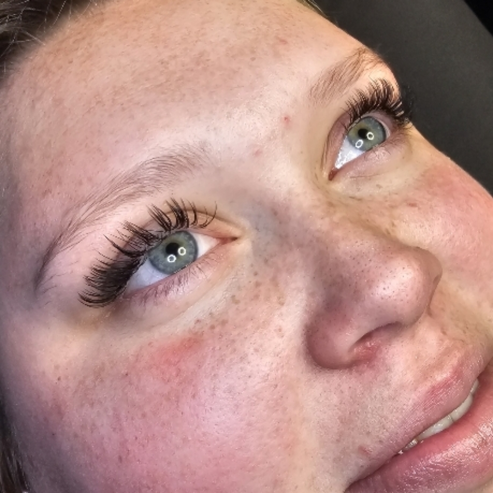 Classic Lash Extentions FULL Set at SOLO Beauty in West Fargo, ND