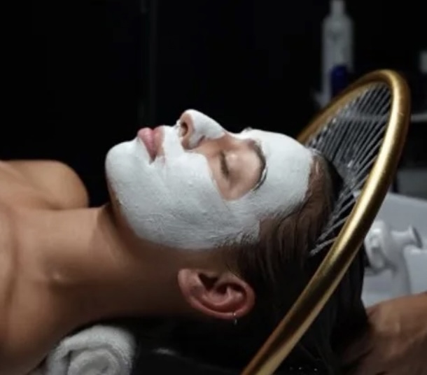 Facial With Japanese Head Spa