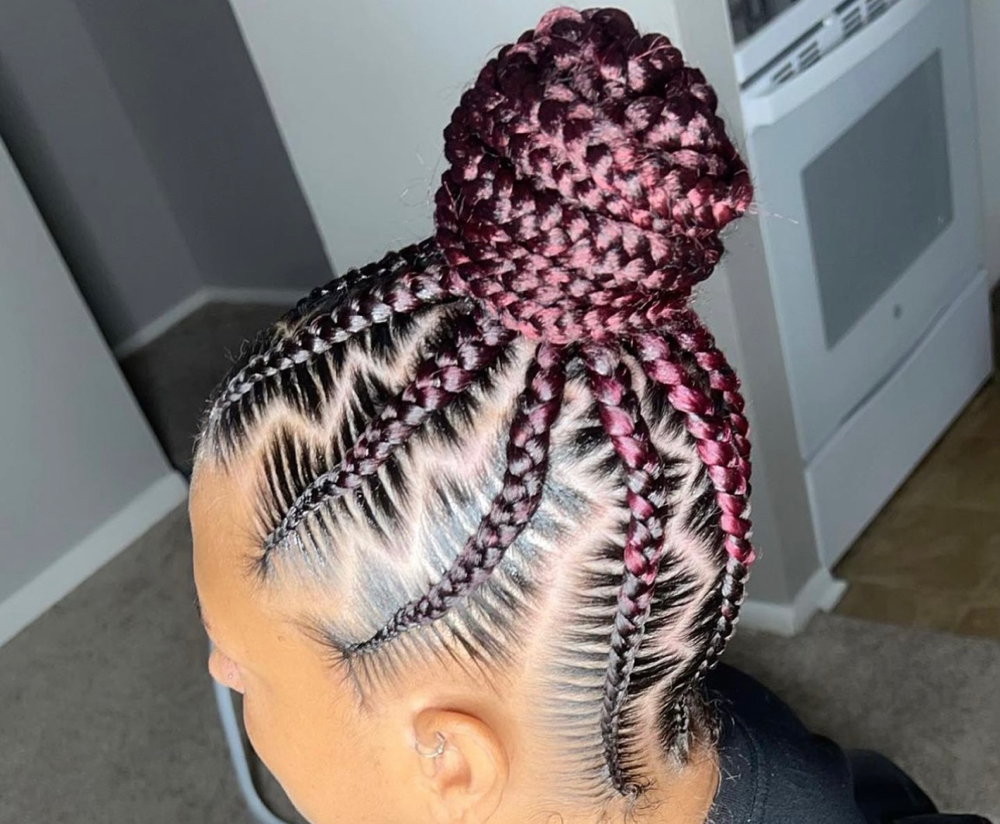 Medium Ponytail
