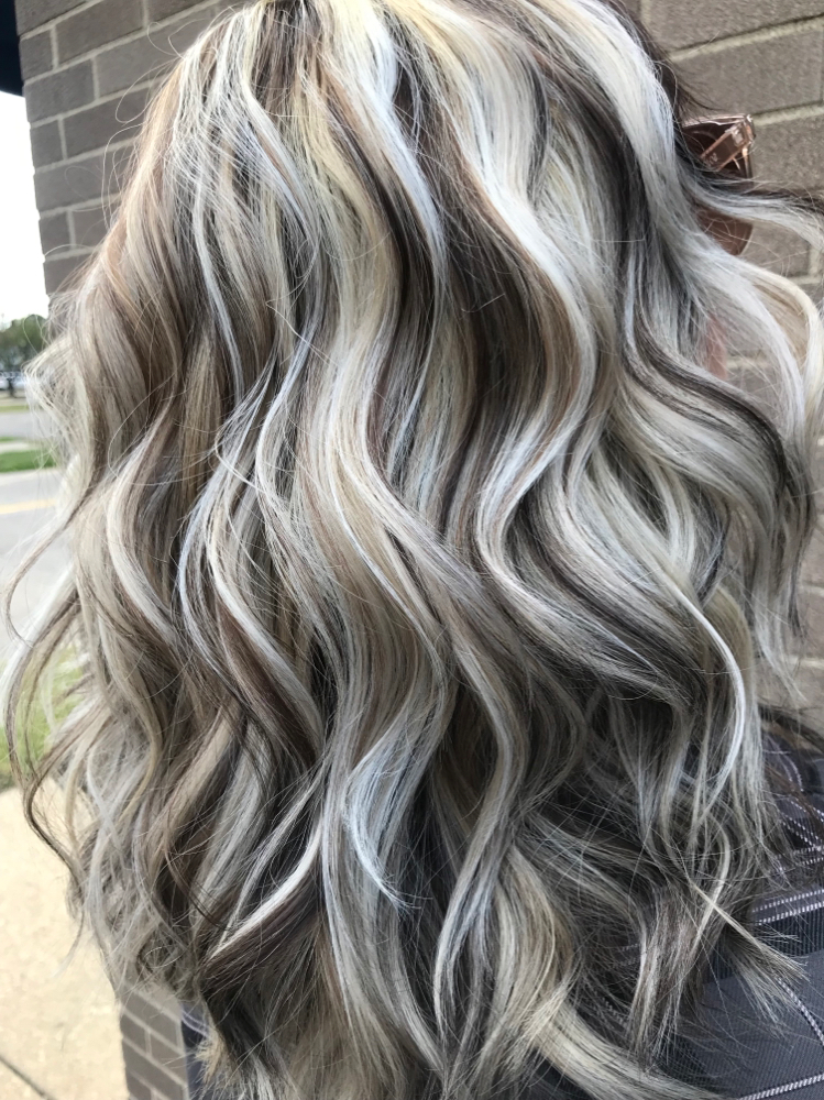 Highlight/lowlight at Hair by Robin in Uhrichsville, OH