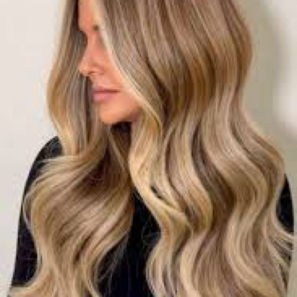 Highlight (JD) at Lusso Hair Studio and Spa in Winston Salem, NC