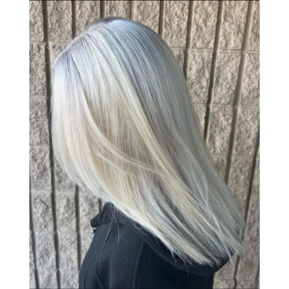 Total Blonde Retouch
