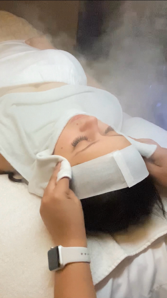 OUR SIGNATURE FACIAL