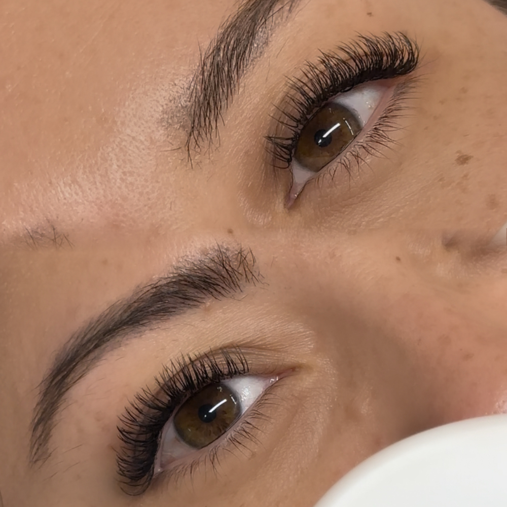Classic Full Set at Winks by Ame in West Covina, CA