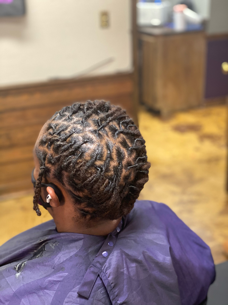 Loc Retwist & Basic Style at Glamour Assassin in Jackson, MS