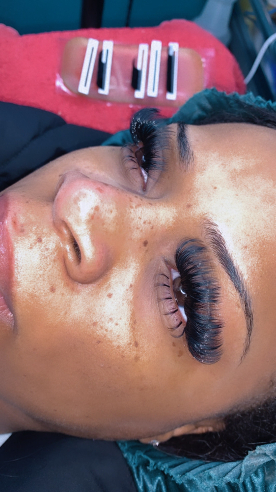 Soft Bottom Lashes/Full Bottom Lash