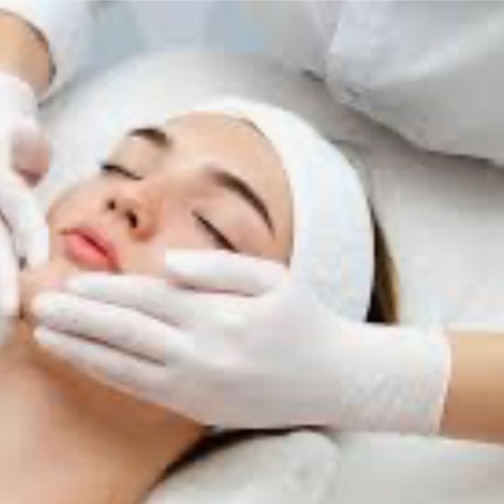 O2 OXYGENATING BUBBLE FACIAL at Salon Ombre in La Junta, CO