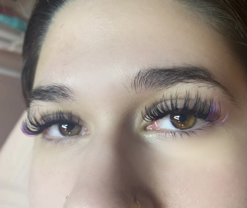 Color Lashes (add-on)