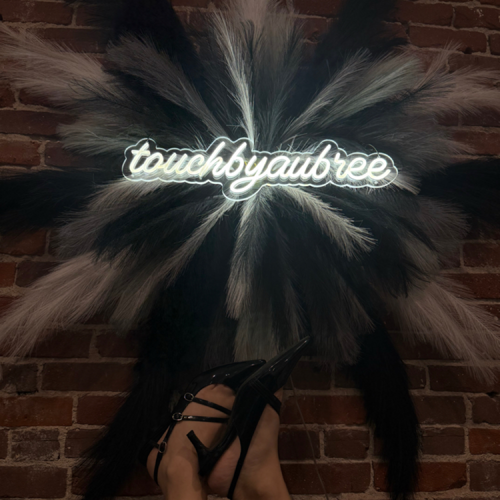 Extension Consultation at touchbyaubree in Fulllerton, CA