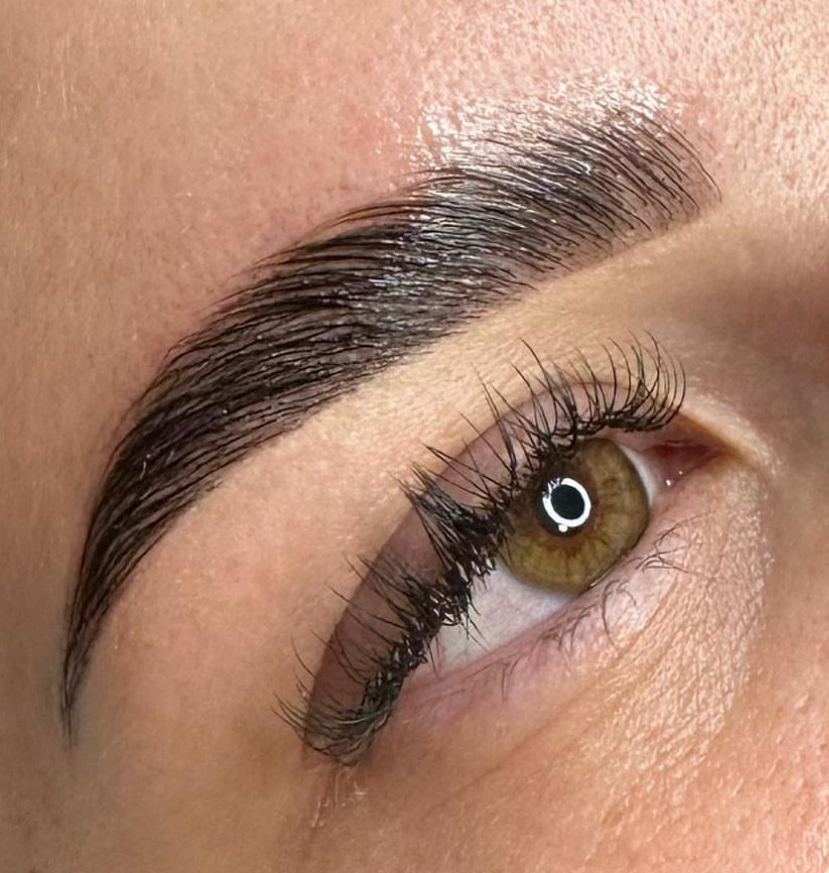 Brow Lamination And Tint