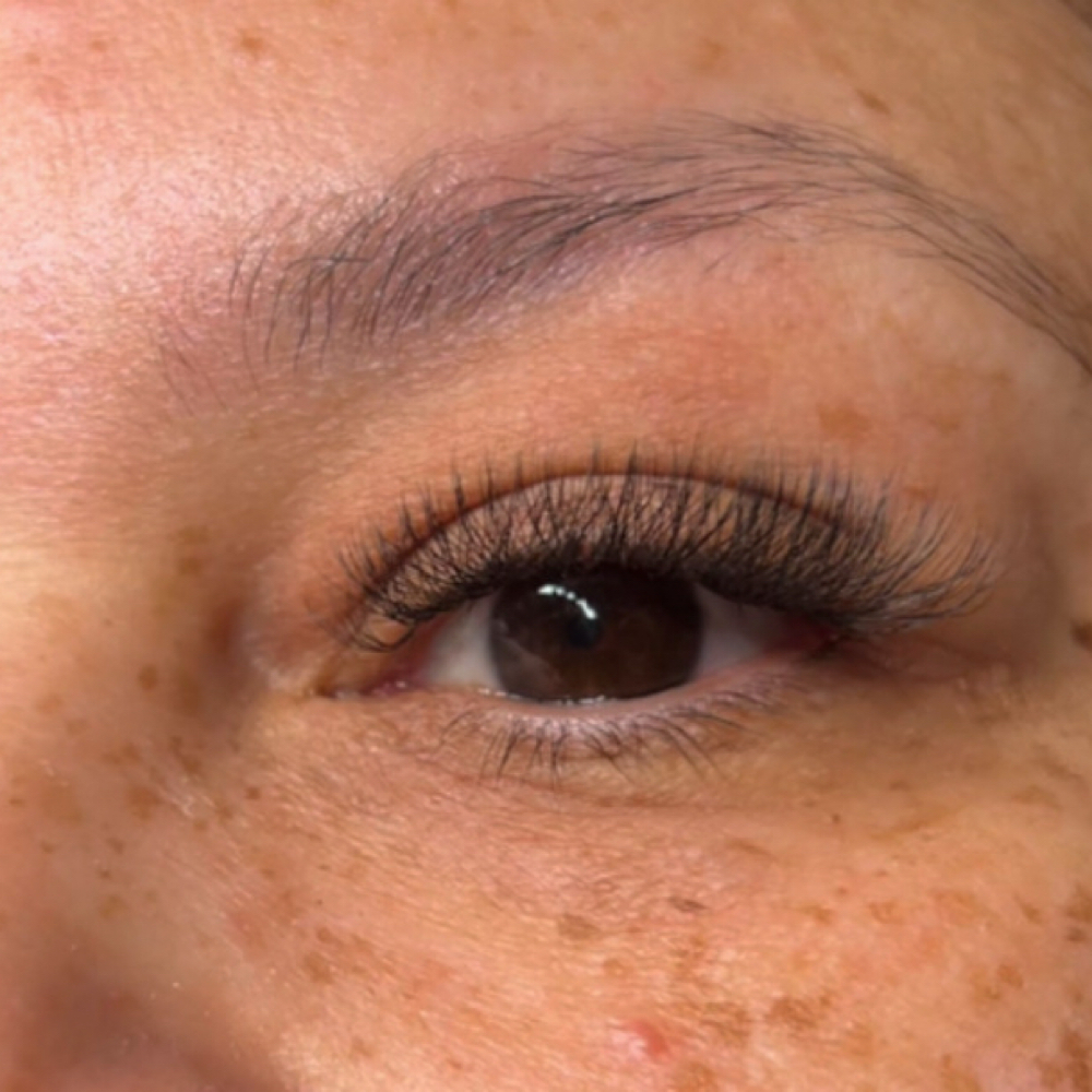 Signature Natural Set at Veraē Esthetics in Shorewood, WI