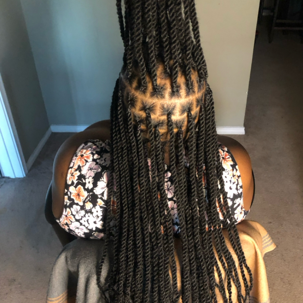 SMEDIUM TWISTS at Burma The Braider