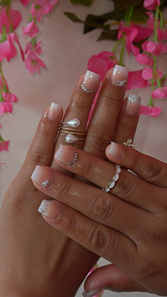 Acrilic Nails Xs at CaroLiz Beauty Salon LLC in Cincinnati, OH