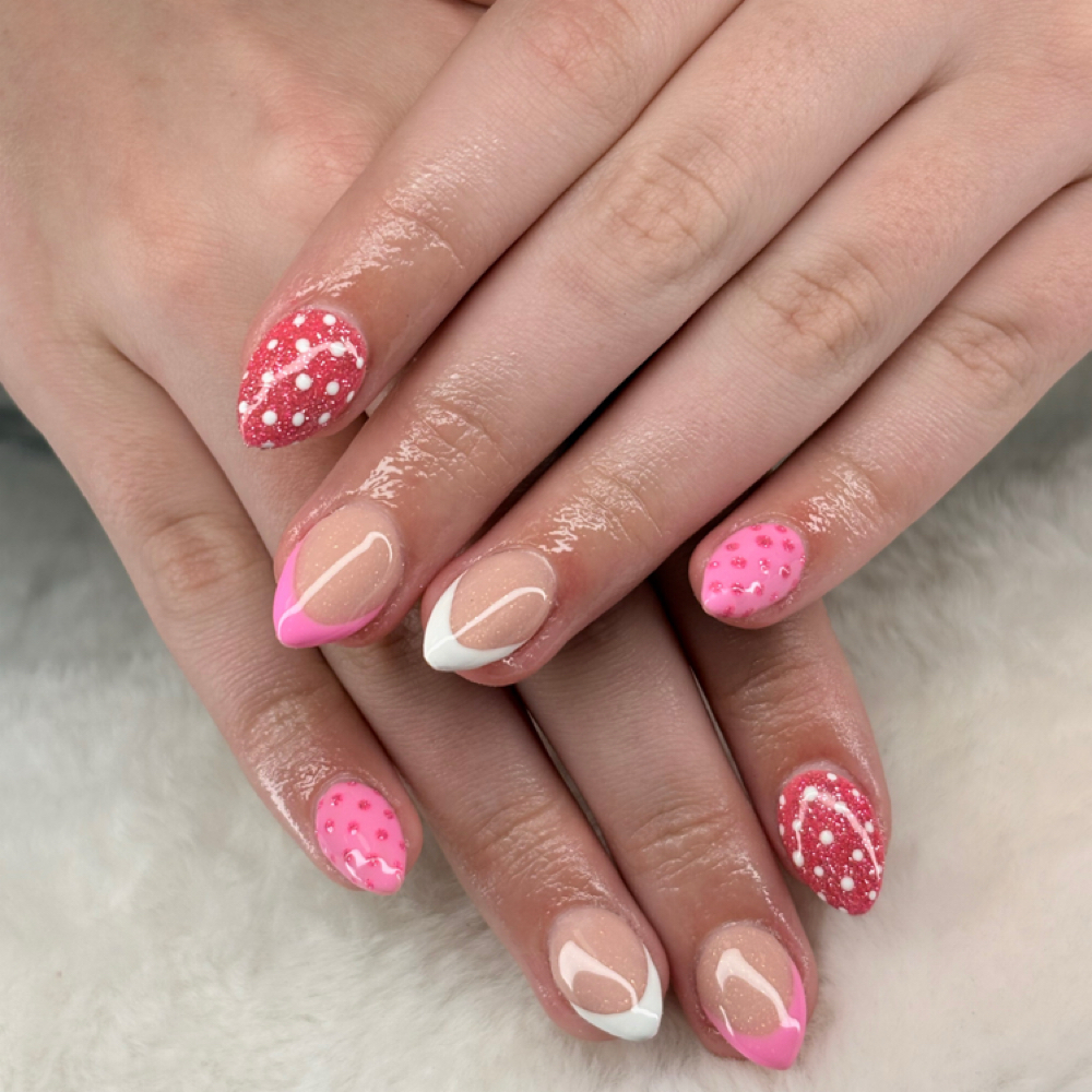 Short Acrylic Set at DesignedbyRonni in Massillon, OH