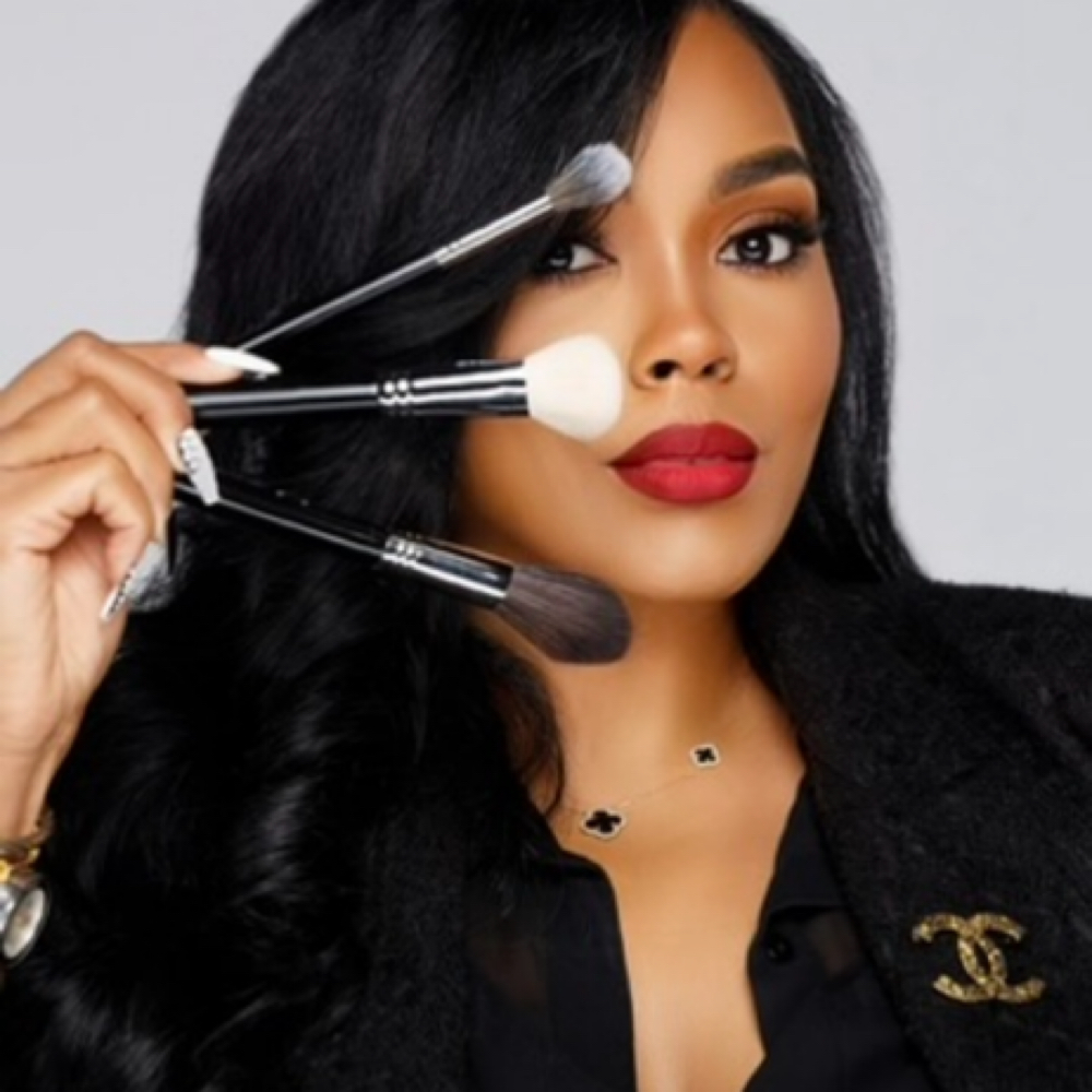 1 On 1 Makeup Masterclass at Beat By De’ in Memphis, TN