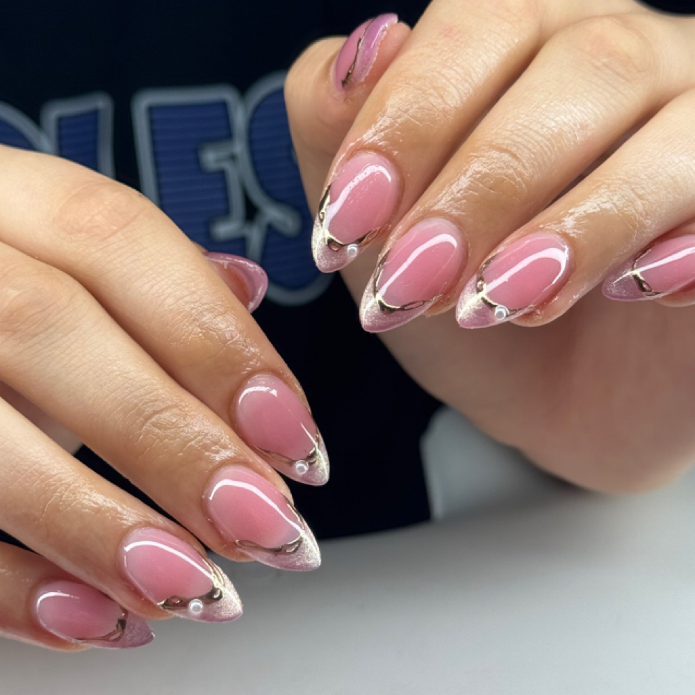 Short Acrylic Set at miaxclaws in Baytown, TX