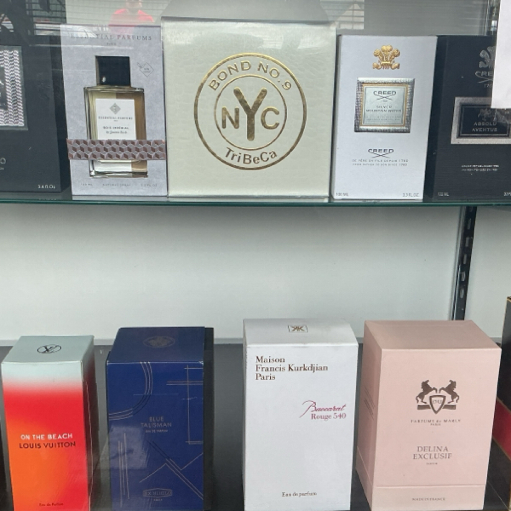 Fragrance (Men & Women) at NY 2 QC Kutz in Charlotte, NC
