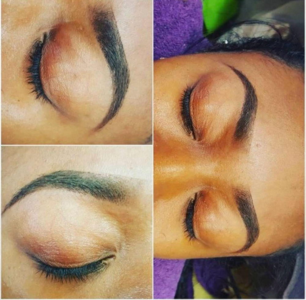 Brow Shaping- Razor
