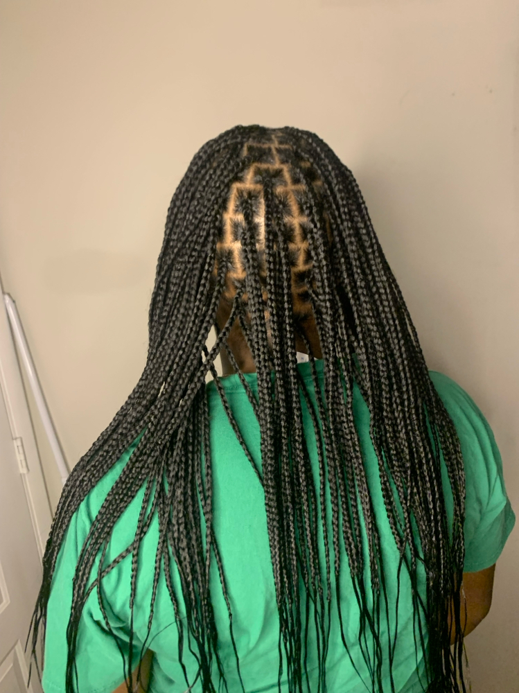 Knotless Braids at Braidsbyjuicyyy in Warner Robins, GA
