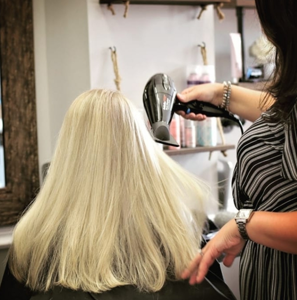 Blowout & Style
