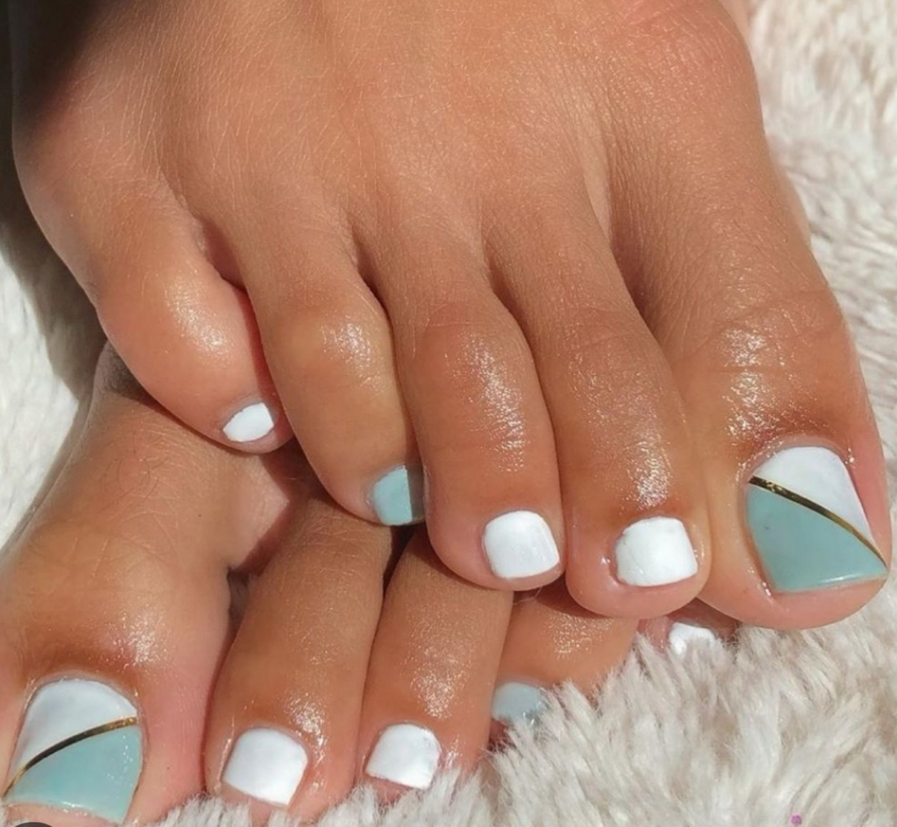 Gel Pedicure