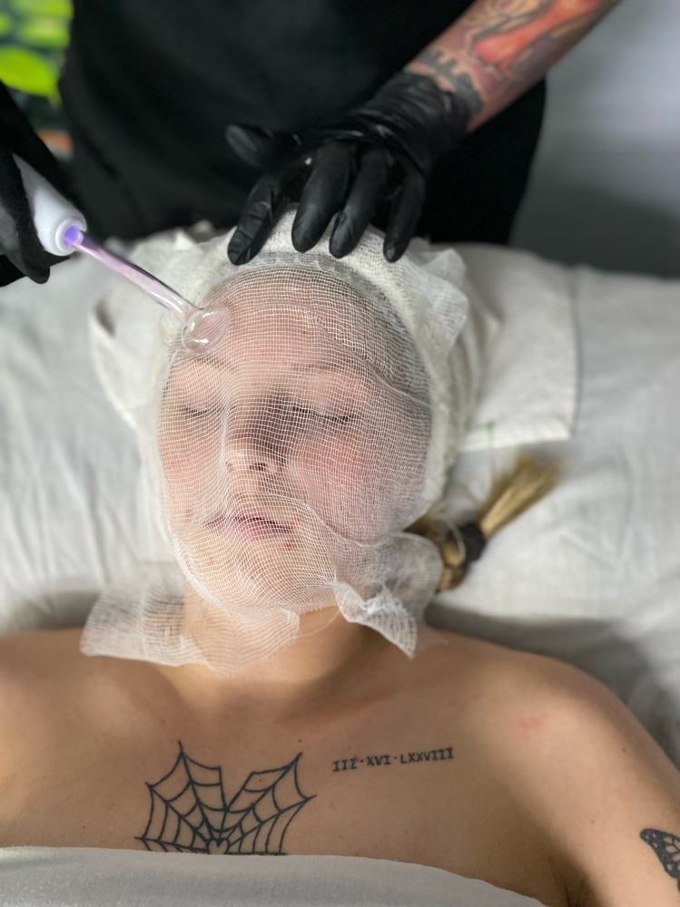 High Frequency at Pamper Me Prettee Facials & Hair in Long Beach, CA