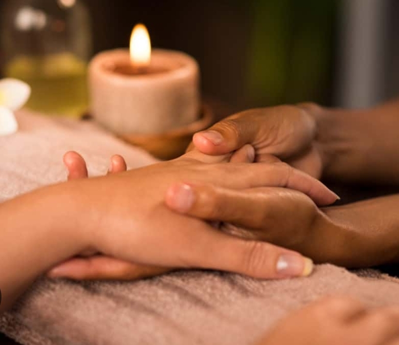 15 Minute Hand & Arm Massage