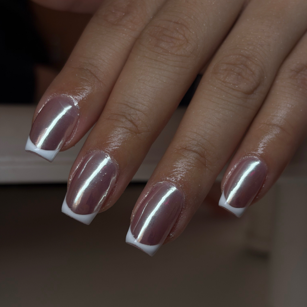Acrylic FILL IN - SHORT at L.E.N Beauty Studio in Round Lake Park, IL